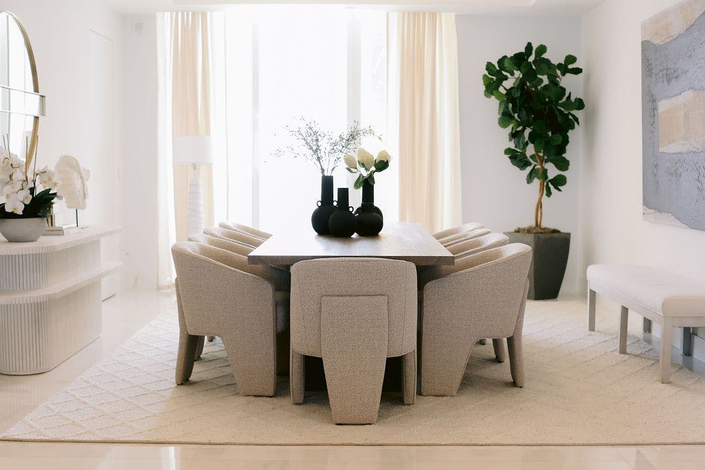Meridith-Baer-Home-Home-Staging-Florida-Collins-Penthouse-Dining-Room